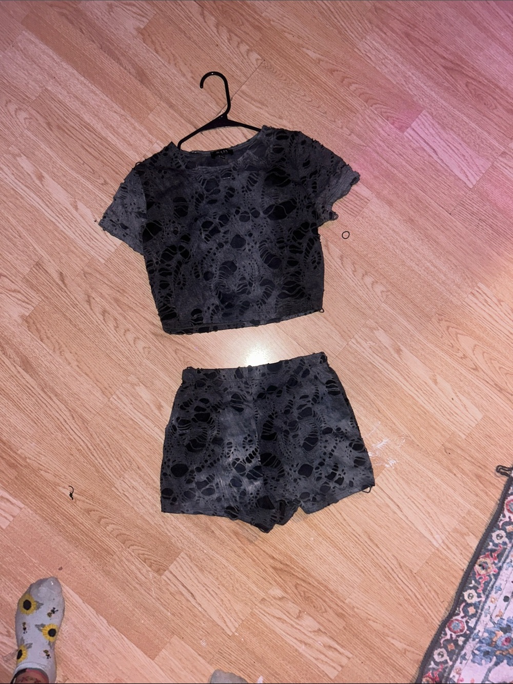 High-Rise Lace Overlay Shorts - Black